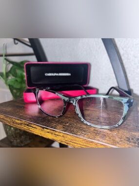 Carolina Herrera Tortoiseshell Cat-Eye Eyeglasses Gemstone Details